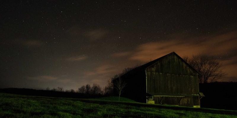 北京中轴线申遗进行时：建筑保护如何重塑北京生活与本地指南
