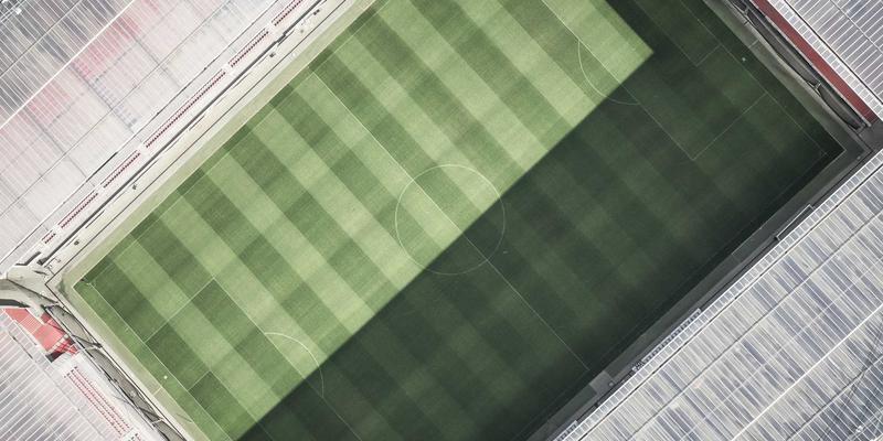 北京传统小吃寻味地图：从豆汁焦圈到宫廷奶酪的本地人美食清单