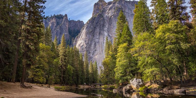 北京生活深度解析:从皇城根下的烟火气看当代都市生存智慧